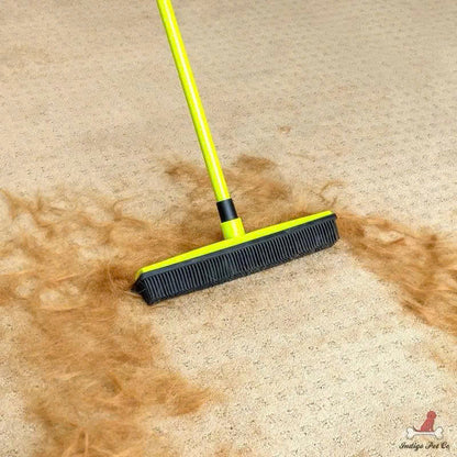 Hidden Pet Hair Broom™ - Arenvo